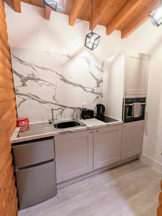 BalnaldKaoglen Squirrel Drey-Hot Tub-Pet Friendly-Perth别墅 外观 照片