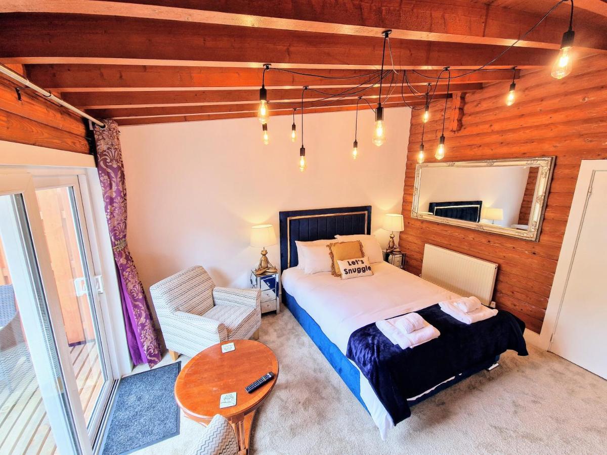 BalnaldKaoglen Squirrel Drey-Hot Tub-Pet Friendly-Perth别墅 外观 照片